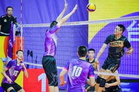 NBA ｜ 小萨博尼斯篮板创新高 帝王逆转敳尔迪夺六连胜