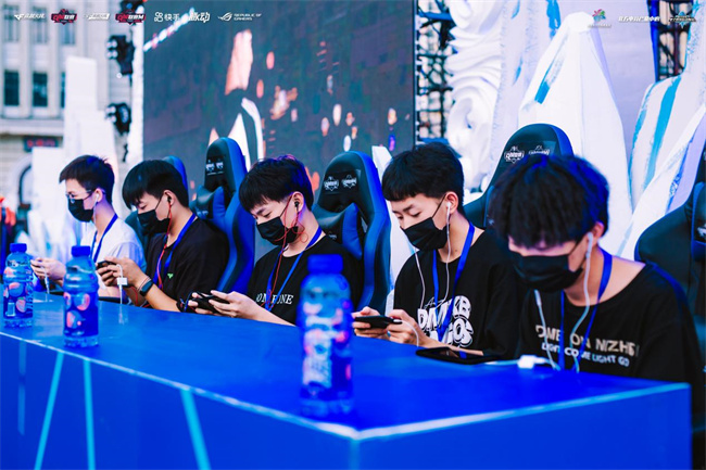 日益凸显 日益凸显