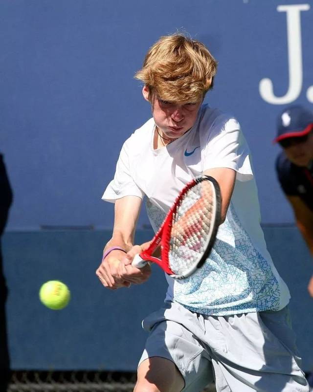 更是全队战 更是全队战